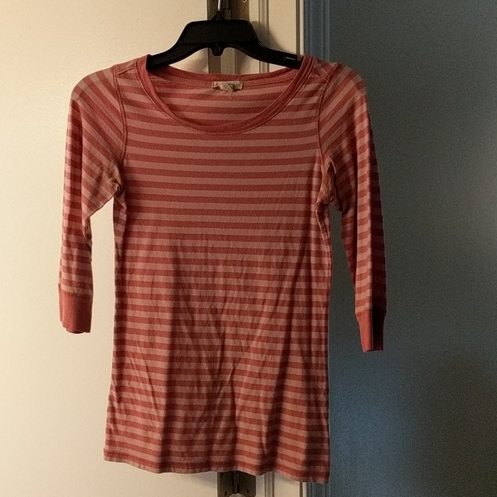 3/4 sleeve top